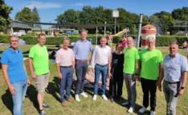 Warum der Förderverein im Freibad die Segel hisst
